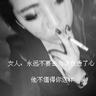广州：强风雨到来前抓紧到室内躲避